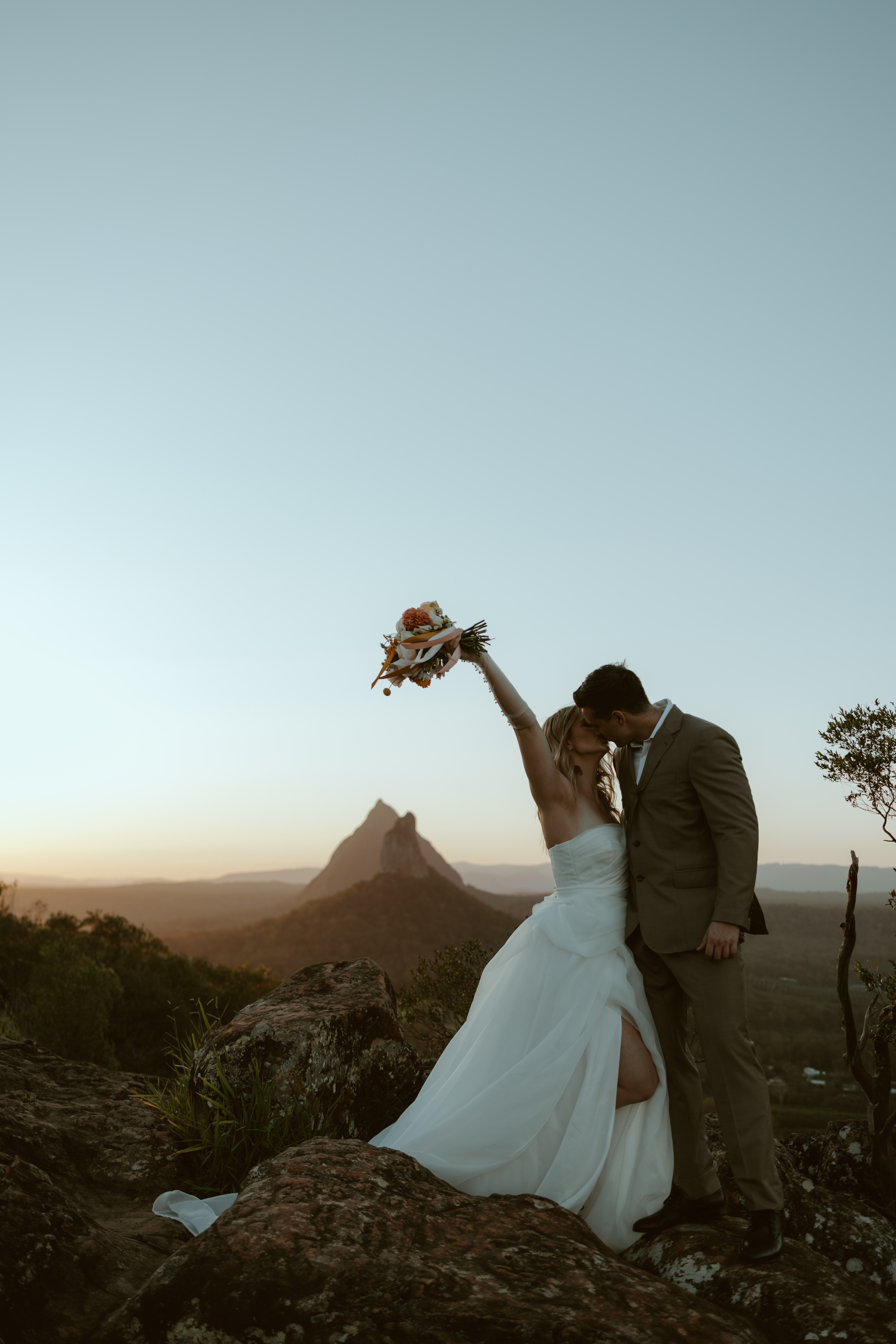 Mt Ngungun Elopement Guide | Sunshine Coast Mountain Wedding